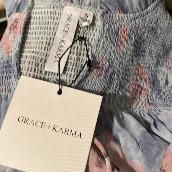 Grace and Karma Pastel Smocked Flowy Top - Picture 7 of 8